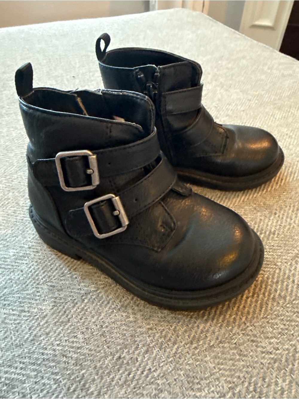 Cat & Jack Black Kids Buckle Ankle Boots - Picture 2 of 6
